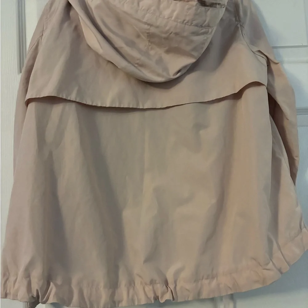 Zara Cream Utility Jacket with Relaxed Fit and Collared Neckline - Picture 7 of 9